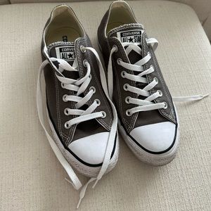Converse Chuck Taylor All Star Classic low top shoe, charcoal, size 9 women